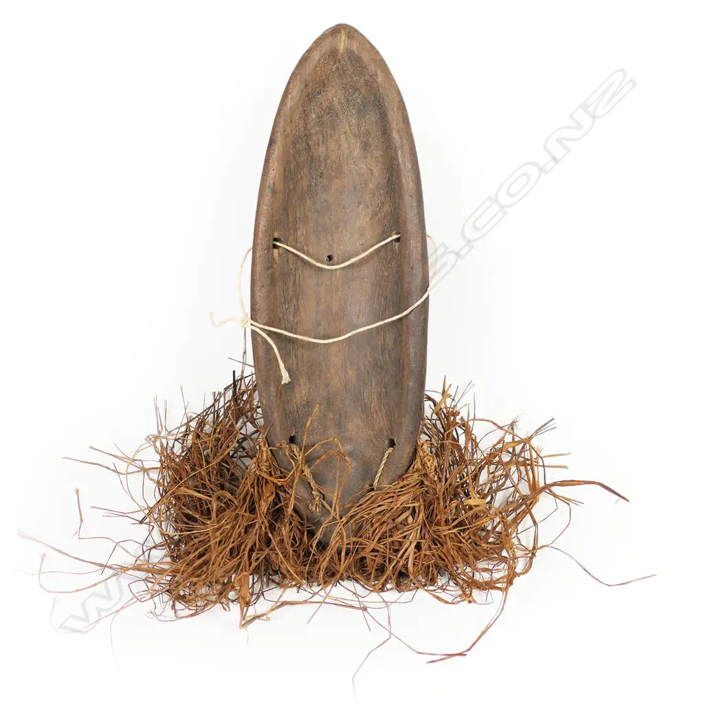 An African Dan passport mask, Image 1++